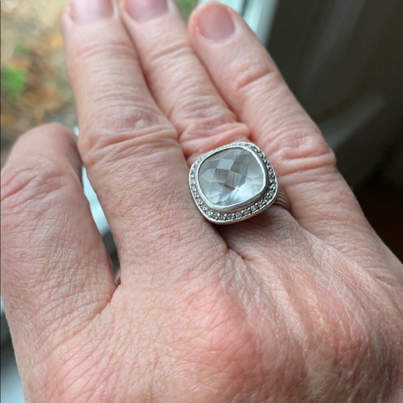 Elegant Silver-Toned Women's Ring - Picture 4 of 5